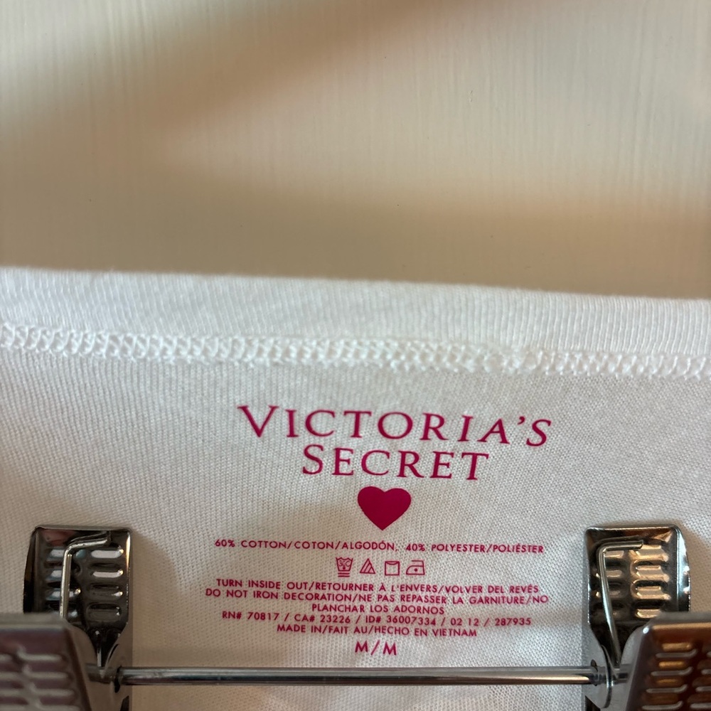Victoria's Secret White Wrap Robe - Picture 2 of 3